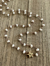Load image into Gallery viewer, Pearl & Star Choker