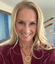 Load image into Gallery viewer, Knotted Tourmaline Stone Necklace with a Large Gold Hoop
