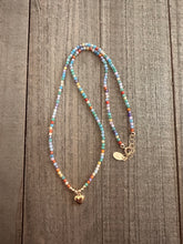 Load image into Gallery viewer, Kaleidoscope Heart Choker
