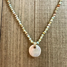 Load image into Gallery viewer, Beachy Fresh Water Pearl Necklace
