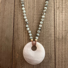 Load image into Gallery viewer, Kiwi Jasper Circle Necklace
